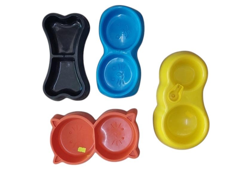 Comederos con diferentes diseños